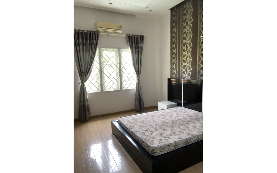 Bán nhà gần siêu thị Lotter đường 23/10, Phương Sơn, Nha Trang