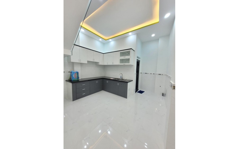 NHÀ ĐẸP LUNG LINH VƯỜN LÀI, 40M2, 2 TẦNG , HXH NHÀ MỚI TOANH