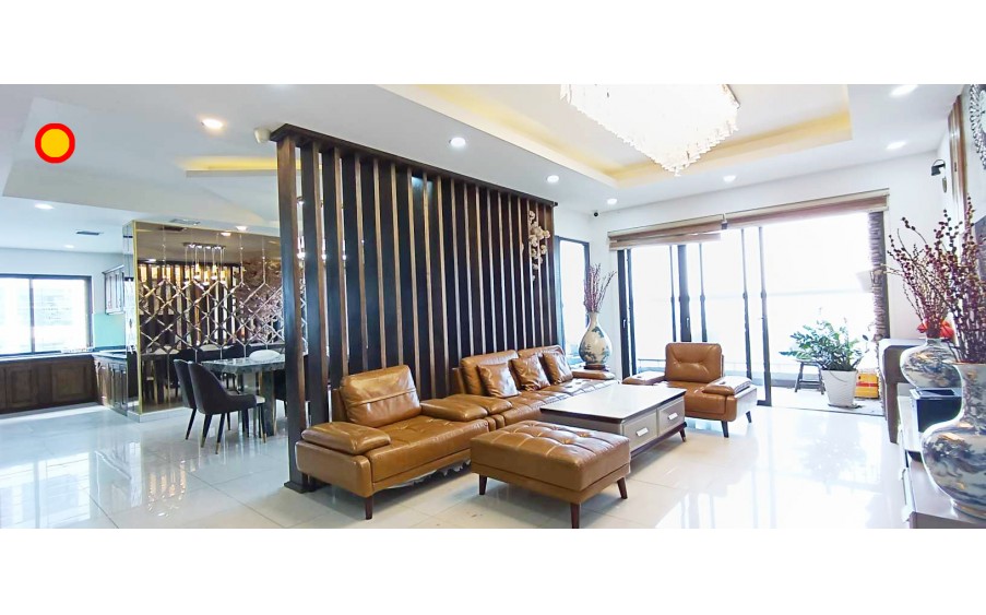 Bán Penthouse Chung Cư The Navita, Tam Bình, Thủ Đức, DT: 200m2, 4 phòng ngủ, tặng full nội thất, Giá 6.7 tỷ.