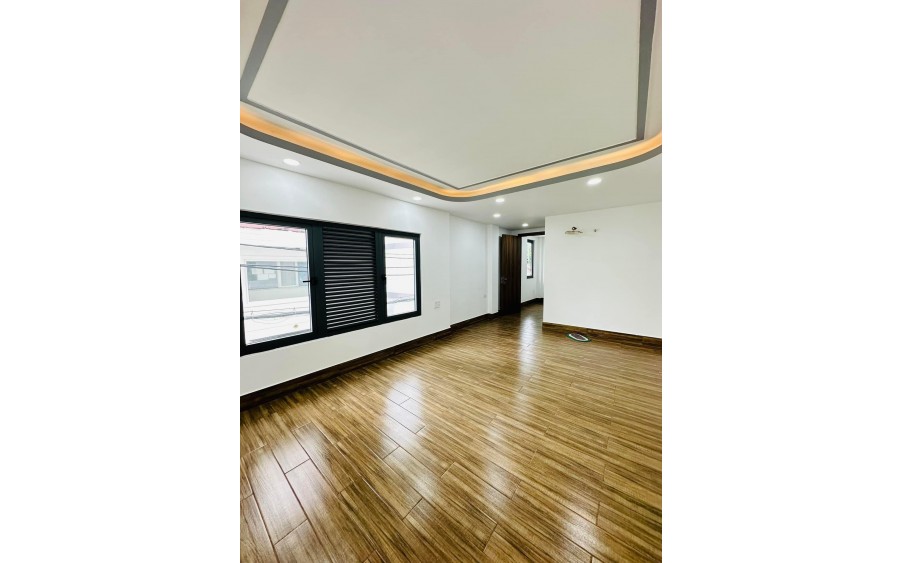 Bán nhà 40m2  Nơ Trang Long, Bình Thạnh. Xe hơi đậu trong nhà, ngang bề thế 9m giá nhỉnh 8 tỷ.