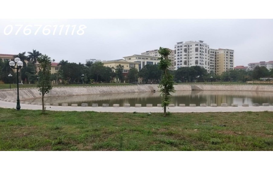 Bán đất Việt Hưng, view  công viên hồ điều hòa mới, sổ A4,80m, 7.8 tỷ