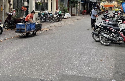 Chính chủ gửi bán nhà măt phố Yến Thế - Thái Học rẻ nhát thị trường