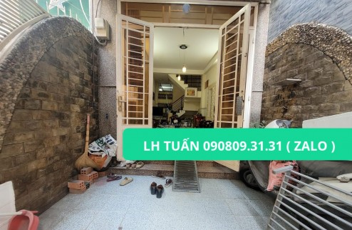 3131-Hàng hot nhất! Lê Văn Sỹ, P13, Q3, DT 55m2, 4 tầng, chỉ 5,2 tỷ còn TL