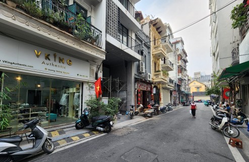 Bán nhà mặt phố Trương Hán Siêu, Hoàn Kiếm, vị trí đẹp, 115m, Mặt Tiền 4.8m, 33.5 tỷ.