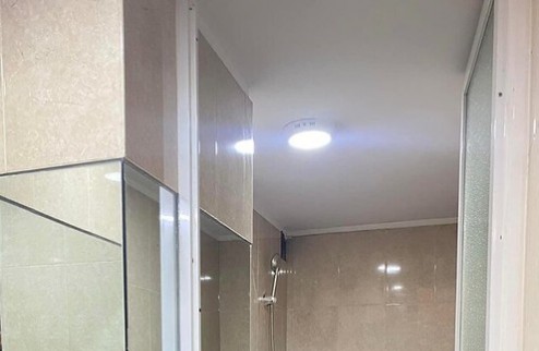 CẦN BÁN RẺ NHÀ ngô Quyền, Quận 10, Hẻm Xe hơi, 33m2,  Chỉ 5 tỷ7