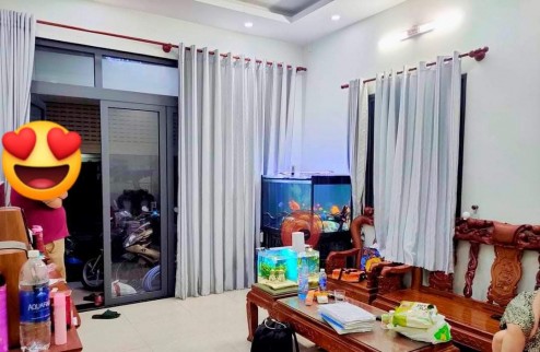 Sát Mặt tiền Trường Chinh - 120m2 - ngang 6m Cực hiếm - 4 tầng - Giáp Tân Bình - Chỉ 5 tỷ 99