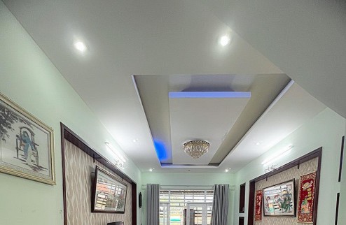 GẦN CẦU PHÚ XUÂN NHÀ BÈ - 70M2 NGANG 4M ĐƯỜNG 7M - CHƯA QUA ĐÀU TƯ - CHỦ THIỆN CHÍ BÁN - CHỈ 5 TỶ X