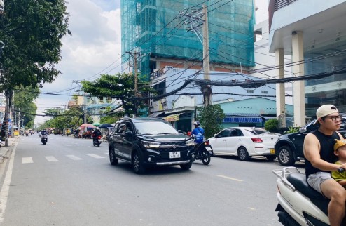 mặt tiền chu văn an - 20m - ngang 6.2 dài 16 - ngộp bank - giảm sốc 2.4 tỷ bán 11.2 tỷ