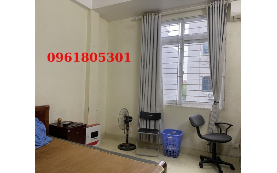 Giang Biên 40m2, 4 tầng, nhỉnh 3 tỷ ô tô gần nhà Long Biên Hà Nội