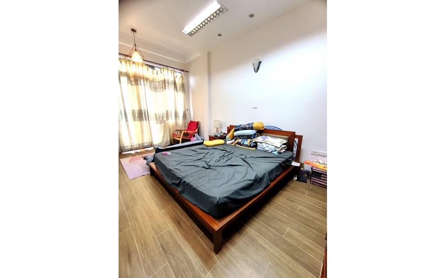 Nhà Đầm Trấu, 48m2, 5 tầng, mặt tiền 4.2m, nhỉnh 11tỷ, vuông, đẹp,  0977097287