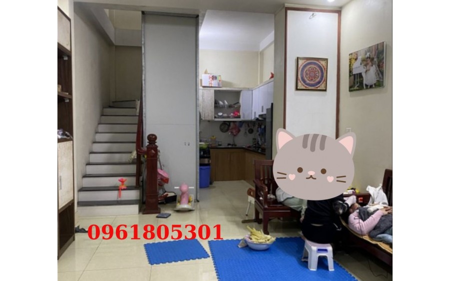 Giang Biên 40m2, 4 tầng, nhỉnh 3 tỷ ô tô gần nhà Long Biên Hà Nội