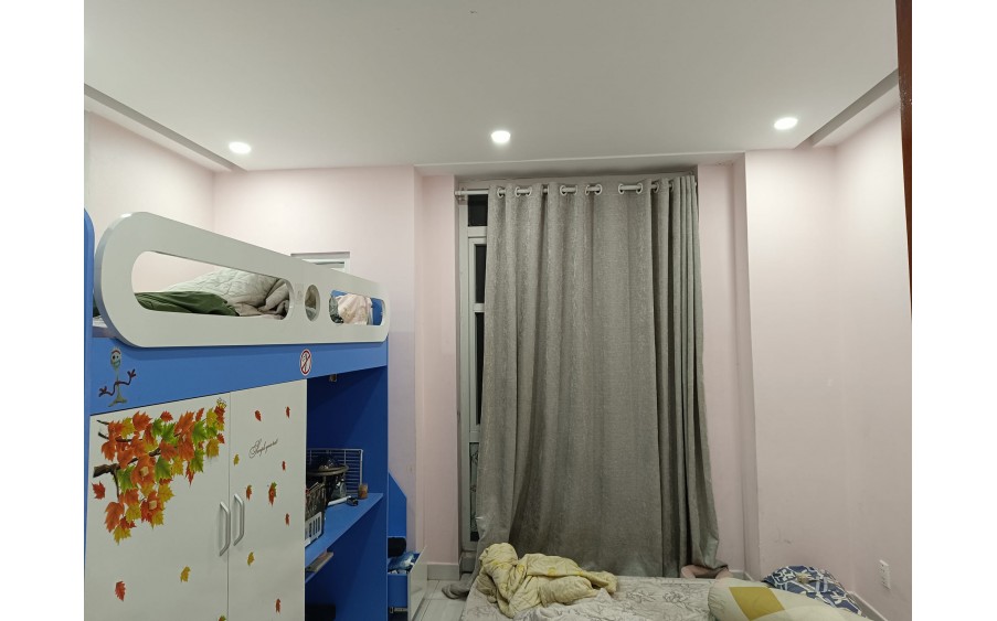 QUẬN 3.Lê Văn Sỹ 30M2, 4 TẦNG, 5.4 tỷ.Nhà đẹp