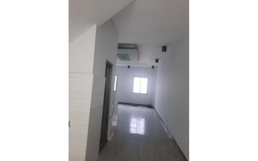 Ngợp Bank bán nhanh nhà 64m2, 4x14, shr.2pn