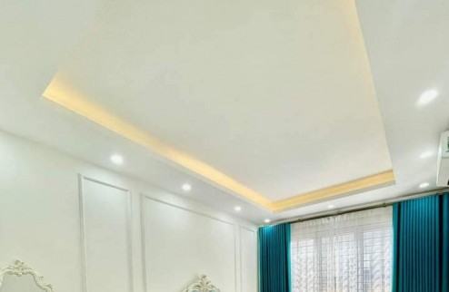 BÁN NHÀ MỚI ĐẸP PHỐ ÂU CƠ - QUẬN TÂY HỒ - DT:40M2 MT:3.5M GỒM 3 PHÒNG NGỦ - NHÀ 2 MẶT THOÁNG VĨNH VIỄN TRƯỚC SAU - GIÁ:4.95 TỶ + FUN NỘI THẤT ĐẦY