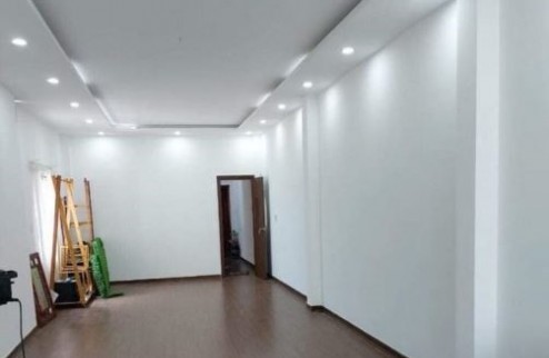 ♣ Nhà mặt Tiền Núi Thành đường 10.5m 100m2 3 tầng kinh doanh