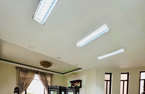 Bán nhà biệt thự Q8 gần 1000m2 thổ cư - Rộng Đẹp Sang - Khu trung tâm