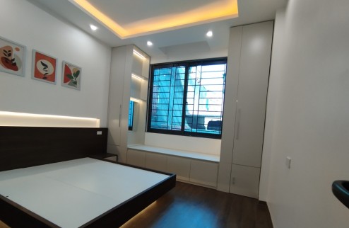 Bạch Mai ngõ thông 40m2-4 tầng- giá chỉ 4 tỷ 3