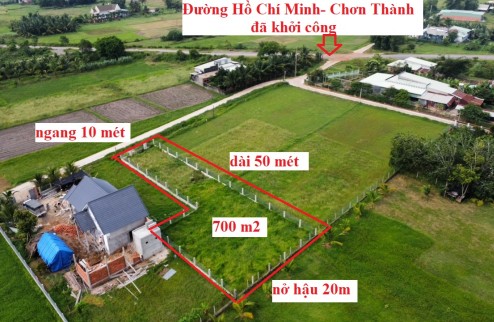 Lô đất xây nhà vườn 700 m2, huyện Đức Hòa, tỉnh Long An.....giá rẻ