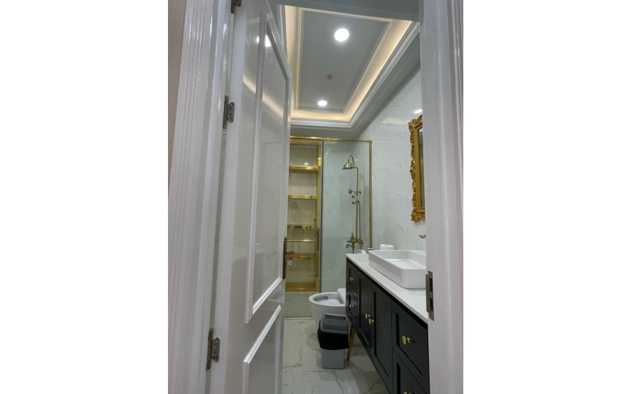 Cần bán nhà Thăng Long 2 diện tích 80m2