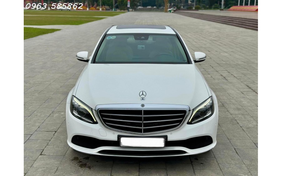 Merc C200ex sản xuất 2019 model 2020 1 chủ mua mới từ đầu trắng lại kem đi có 3v km zin full ls hãng