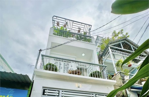 Nhà Trệt 2 Lầu, Lê Hoàng Phái Phường 17, Sát CityLand, 4.25 tỷ