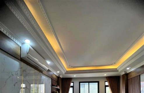 Bán Nhà Phố Lạc Long Quân Quận Cầu Giấy. 60m Xây 6 Tầng Nhỉnh 14 Tỷ. Cam Kết Ảnh Thật Mô Tả Chính Xác. Chủ Thiện Chí Cần Thanh Khoản Nhanh Giá Chốt