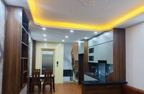 CẮT LỖ 1 TỶ NHÀ 6 TẦNG THANG MÁY ĐƯỜNG CỔ NHUẾ 42M2, GARA NGÕ THÔNG KINH DOANH 5.6 TỶ