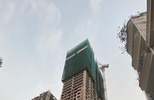 Nhà ngay ĐH Văn Lang cơ sở 1, Q1, 8m ra mặt tiền, 3 x 6m, 2 tầng, nhà mới, giá 2,6 tỉ