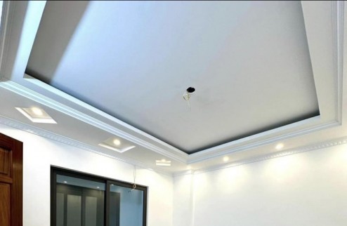 Bán nhà chùa bộc 40m x5tầng  6,6 tỷ 
Nhà đẹp,gần trường học, bệnh viện, chợ phù hợp cho sinh viên thuê có dòng tiền ngay