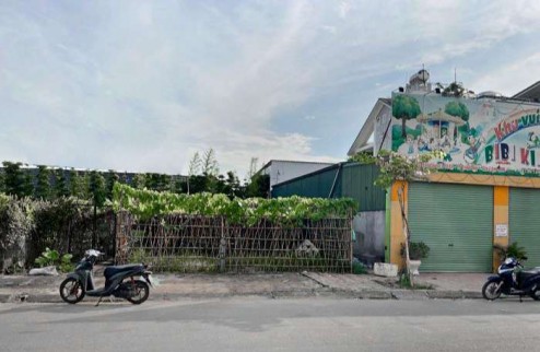 Mảnh đất cực đẹp Việt Hưng, Kinh doanh, vỉa hè oto tránh 278m, mặt tiền rộng: 11m, 37 tỷ