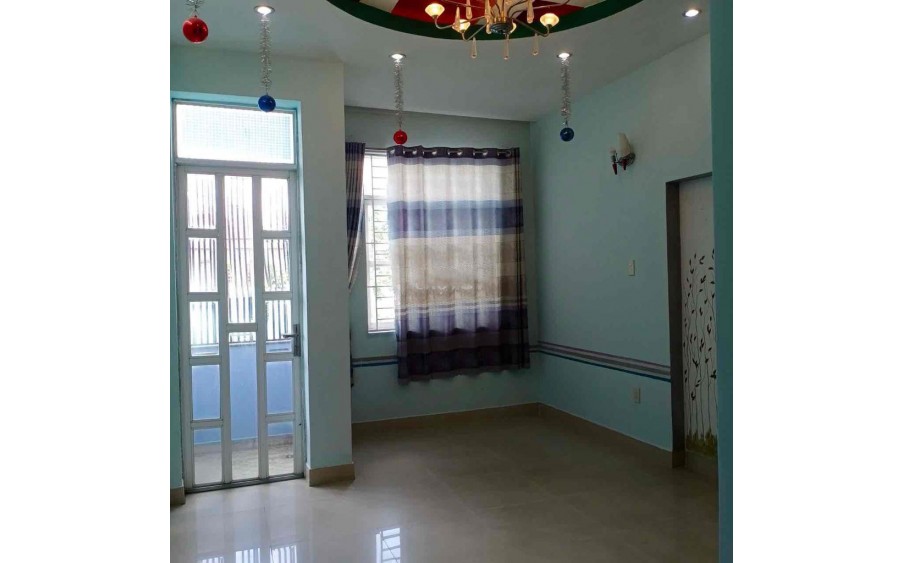 CẦN BÁN HOẶC CHO thuê nguyên căn 80,4m2 đường D11TP. Biên Hoà (Ngay Katinat D11 )