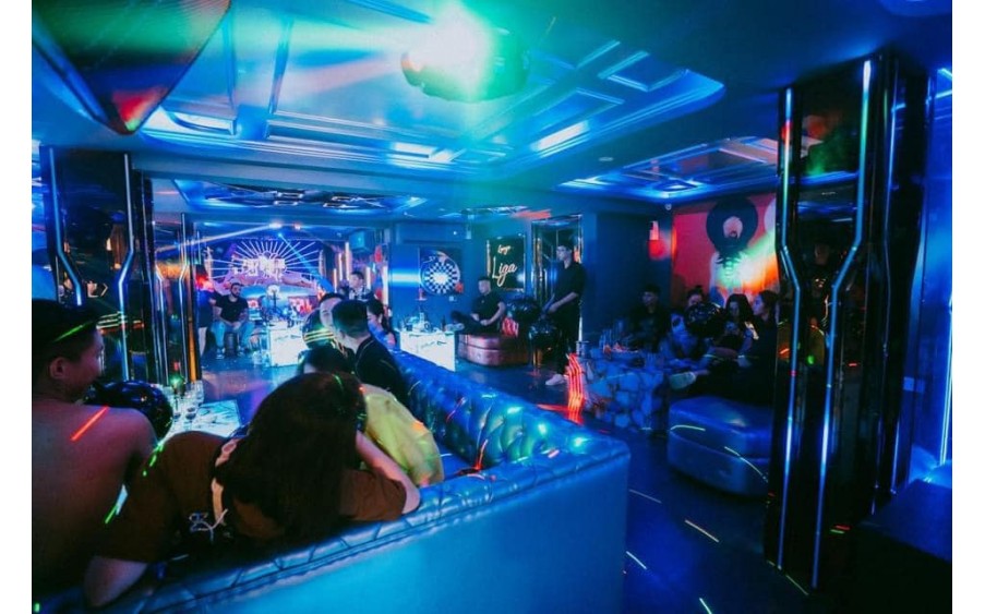 CHÍNH CHỦ CẦN SANG NHƯỢNG QUÁN Lounge