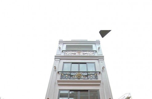 Siêu phẩm cạnh mặt tiền Nguyễn Thượng Hiền - Nhà thiết kế 4 tầng Châu Âu đỉnh cao, giá 8.3 tỷ