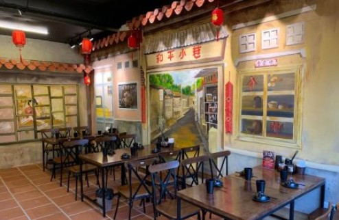 Sang nhượng Nhà hàng mặt phố Nguyễn Phong Sắc, Cầu Giấy