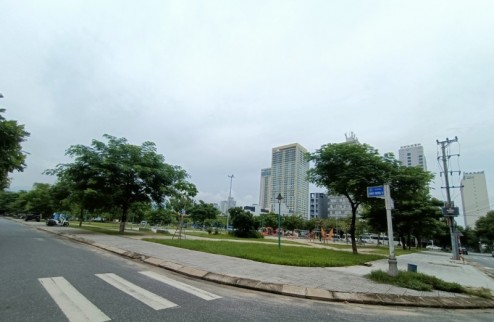 Nhà 3 tầng mới keng mặt tiền đường An Cư gần bờ biển Sơn Trà sát công viên Hồ Nghinh