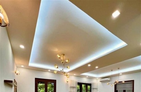 Bán Nhà Phố Tô Ngọc Vân Quận Tây Hồ. 120m Mặt Tiền 8,2m Nhỉnh 30 Tỷ. Cam Kết Ảnh Thật Mô Tả Chính Xác. Chủ Cần Thanh Khoản Nhanh. 1472