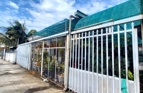 Cần bán Nhà vườn rộng rãi view đẹp tại Trịnh Hoài Đức P.Phú Lợi TP.TDM Bình Dương
KHÔNG QUẢNG CÁO