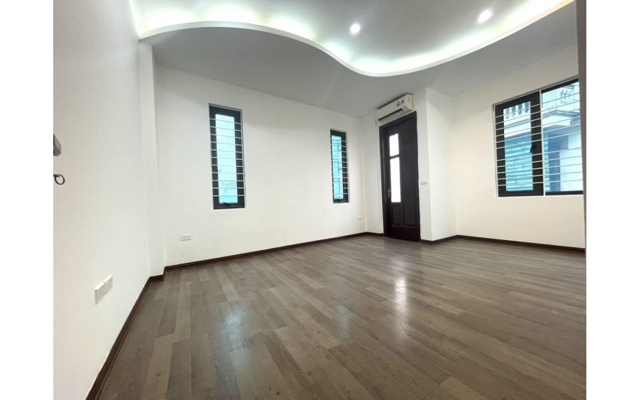 BÁN NHÀ LIỄU GIAI - LÔ GÓC - 3 OTO TRÁNH - KINH DOANH - 55x6 TẦNG - GIÁ 16,5 TỶ