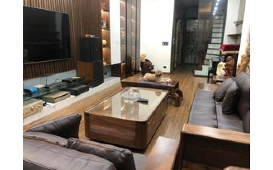 PHÂN LÔ - GẦN CHỢ - Ở SƯỚNG - Ô CHỜ THANG MÁY - NHỈNH 10 TỶ