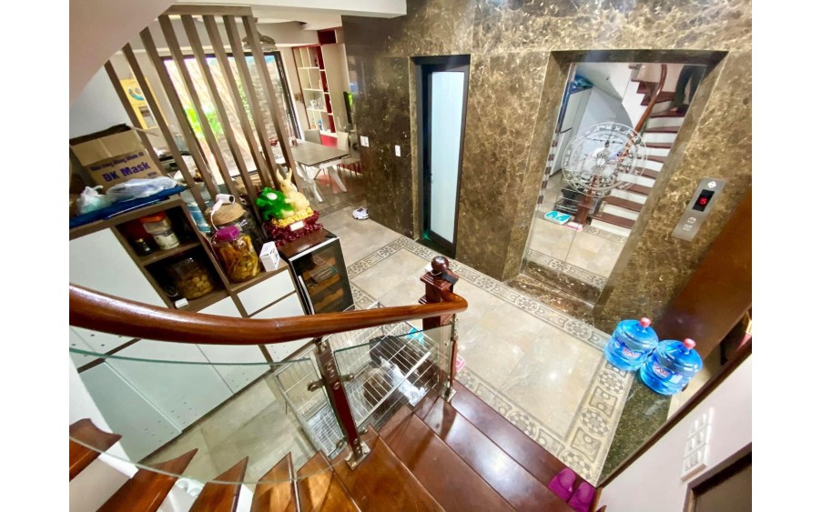 Biệt Thự Siêu Cao Cấp, Phố Vip Tân Mai, 130m x 6T, Mt 6m. Giá 27.5 tỷ.