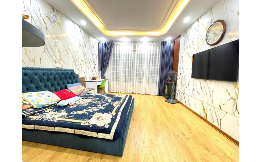 GẤP* Bán nhà đẹp, ngõ thông, Khương Trung, Thanh Xuân, 35m2x5 tầng, CHỈ 5.3 tỷ