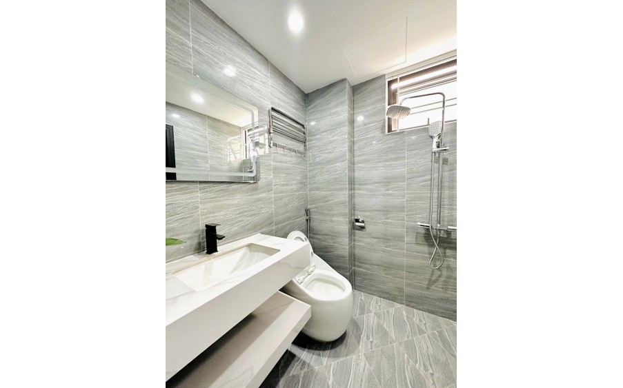 Bán gấp nhà liền kề KĐT mới Đại Kim-Nguyễn Xiển, kd vp, vỉa hè, MT 10m, giá 16.8 tỷ.
