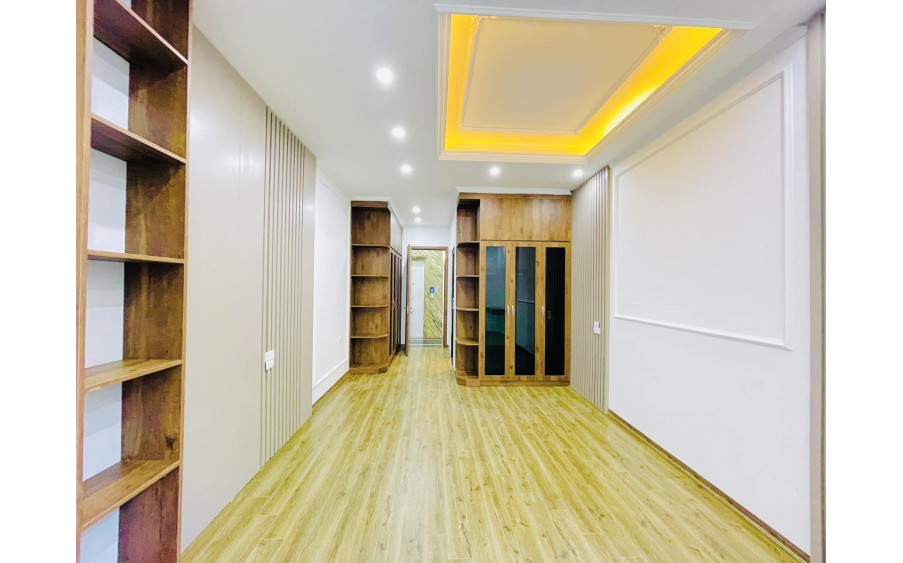 Bán nhanh nhà đẹp Thái Hà, Đống Đa, 41m2x7 tầng, CHỈ 9.3 tỷ