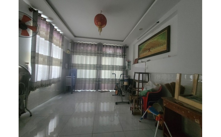 Mặt Tiền Đường, 90m2, 5 Tầng Hoàn Công Đủ, Ngang 8M, Ngay Ngã Tư Thủ Đức, Hiệp Phú, Q9