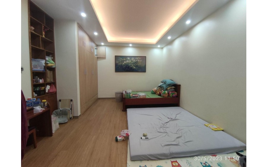 Mời thuê Phòng Trọ phố Thịnh Liệt, quận Hoàng Mai, 20m2 khép kín