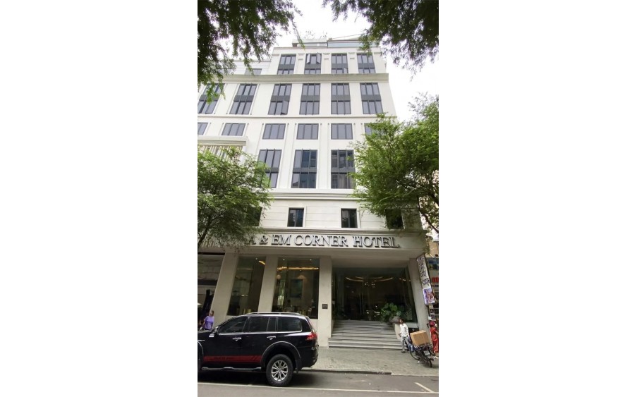 Siêu đẹp! Hotel 4* đường Thủ Khoa Huân, Bến Thành Q- 1 hầm 10 lầu. DT 7m x 24 m.