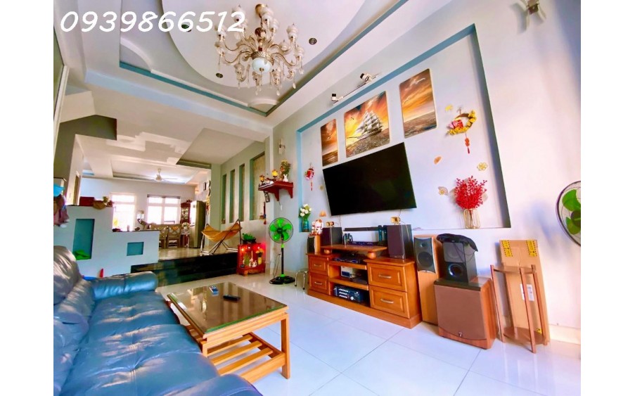 BÁN GẤP NHÀ GẦN LÊ VĂN VIỆT -TĂNG NHƠN PHÚ A - THỦ ĐỨC
 [ 130M2 ( 6.5 X 20 ) 2 TẦNG 3PN 
- XE HƠI VÀO SÂN