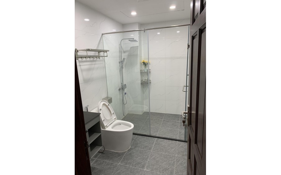 cho thuê Văn phòng, Kinh doanh, Spa tại Ngõ 132 Khương Trung, Thanh Xuân HN 50m2 thang máy