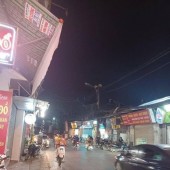 Chính chủ bán nhà 3 tầng mặt phố Khương Đình, Thanh Xuân, Hà Nội tiện ở kết hợp kd