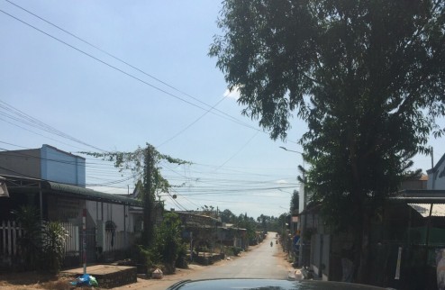 CHÍNH CHỦ BÁN GẤP CĂN NHÀ MẶT TIỀN VỊ TRÍ ĐẸP Tại Xuân Lộc, Đồng Nai